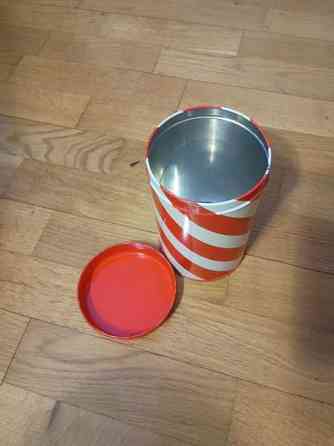 Aarikka peltipurkki Kuopio