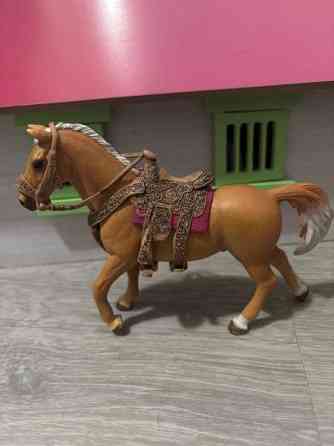 Schleich länkkärihevonen Oulu