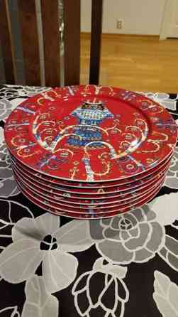 Iittala punainen Taika lautanen, 8 kpl Jyväskylä