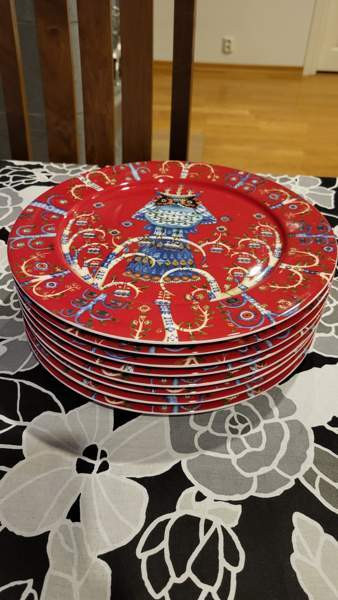 Iittala punainen Taika lautanen, 8 kpl Jyvaeskylae – foto 1