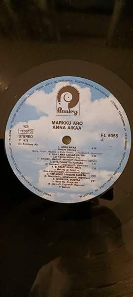 Markku Aro, 2 kpl LP-levyjä Jaervenpaeae – foto 3