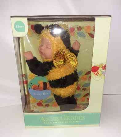 Anne Geddes vauva Lempaeaelae