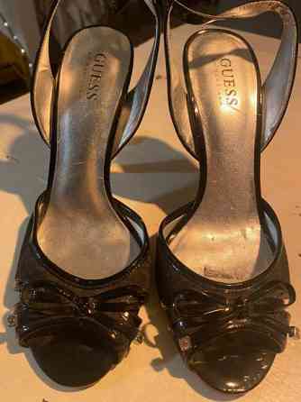 Guess by Marciano korkkarit Jaervenpaeae