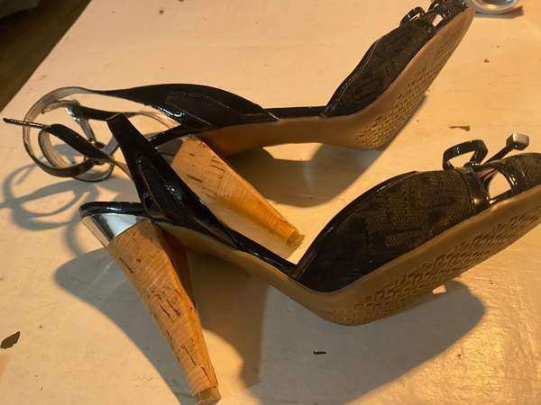 Guess by Marciano korkkarit Jaervenpaeae – foto 3