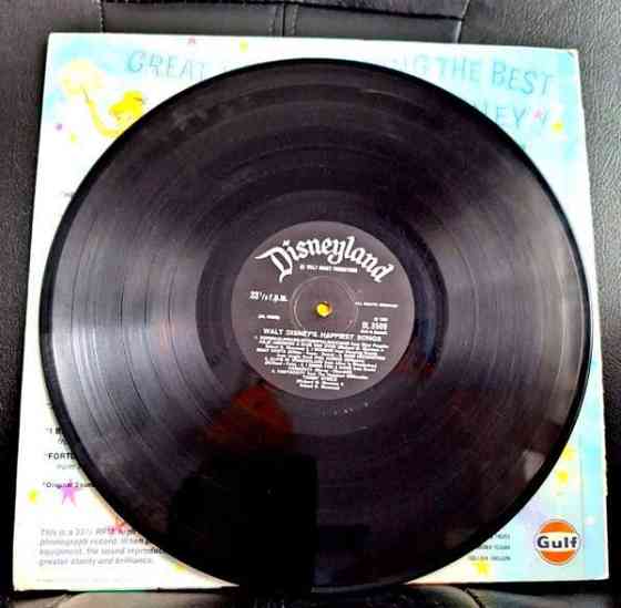 Myydään Walt Disney's Happiest songs lp Tyrnävä
