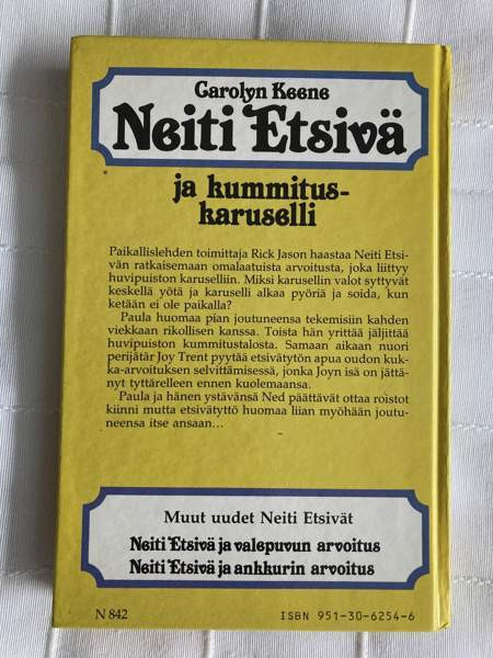 Neiti Etsivä ja kummituskaruselli Turku – foto 3