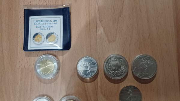 Juhlarahoja, euroja ja markkoja Nurmijärvi - valokuva 1