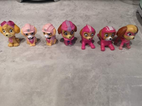 Ryhmä Hau koirafiguurit Иматра - изображение 7