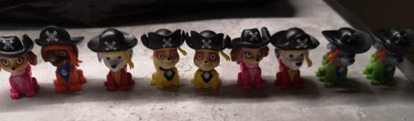 Ryhmä Hau koirafiguurit Иматра - изображение 2