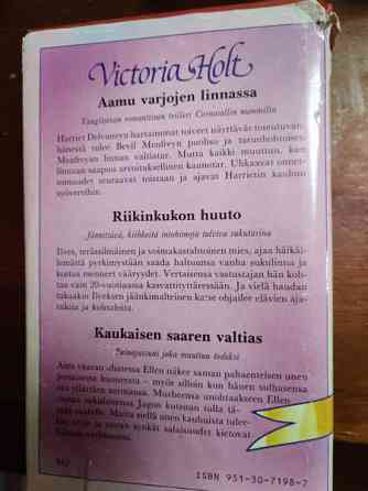 3xHolt kirja Kajaani