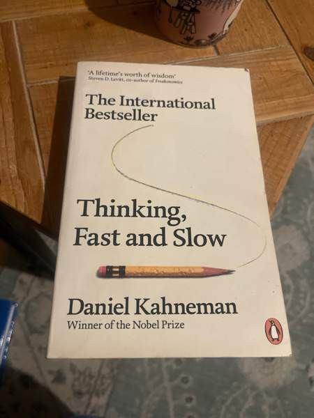 Daniel Kahneman - Thinking, Fast and slow Helsinki - valokuva 1