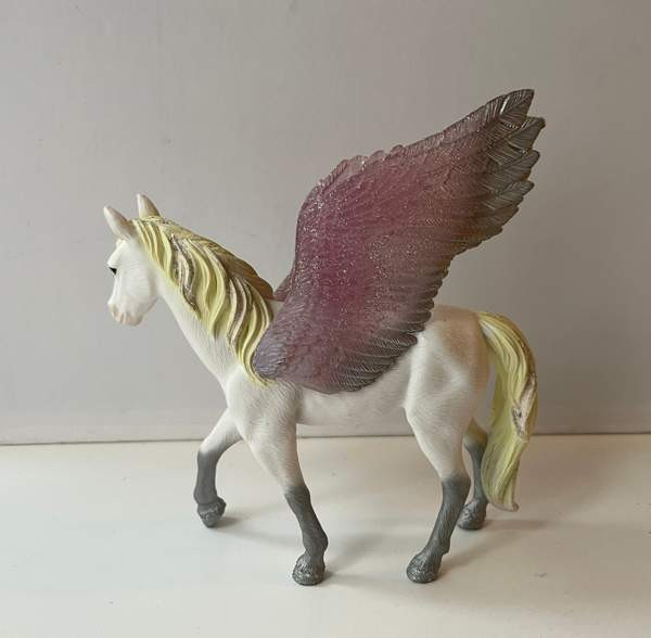 Schleich  Aamuaurinko Pegasos hevonen Turku - photo 3