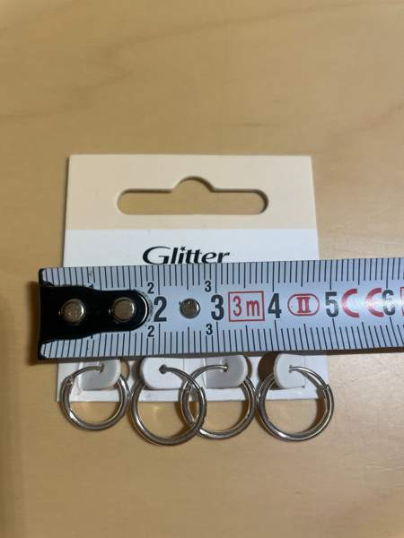 Hopeanväriset pienet korvarenkaat Turku - valokuva 2