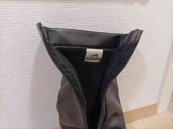 Naisten nahkasaappaat Лаппенранта