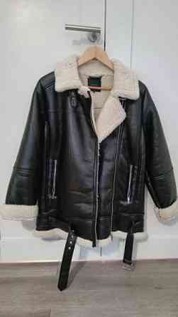 Takki tekoturkosivuorilla koko 34. Helsinki