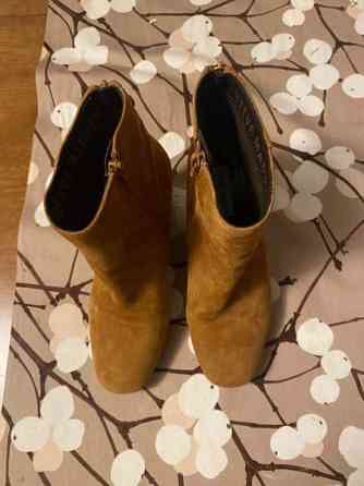 Steve Madden uudenveroiset mokkanahkanilkkurit Helsinki