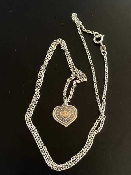 KALEVALA Euran Sydän- kaulakoru hopeaa Helsinki - valokuva 1