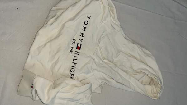 Tommy Hilfiger huppari Helsinki – foto 1