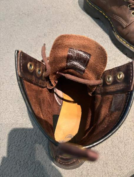 Dr. Martens 42 Tampere - valokuva 5