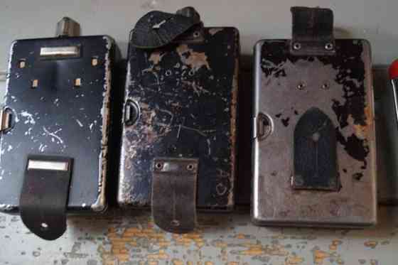 Vanhoja taskulamppuja 4kpl Akaa