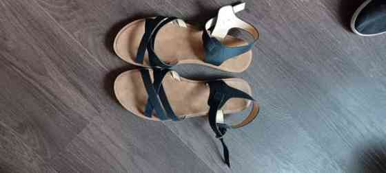 Naisten sandaalit koko 40 Vantaa