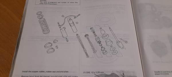 Honda cr 500 r -84 korjausopas Joensuu - valokuva 3
