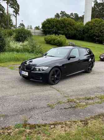 BMW 320 Ugleural'skiy