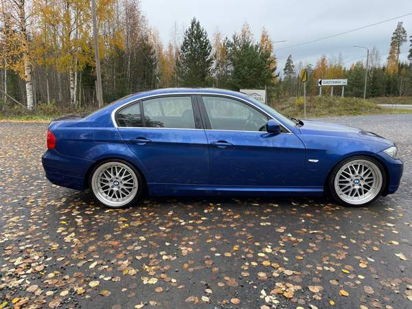BMW 330 Hämeenkoski - изображение 4