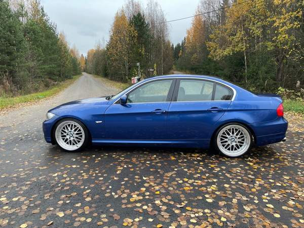 BMW 330 Hämeenkoski - изображение 8