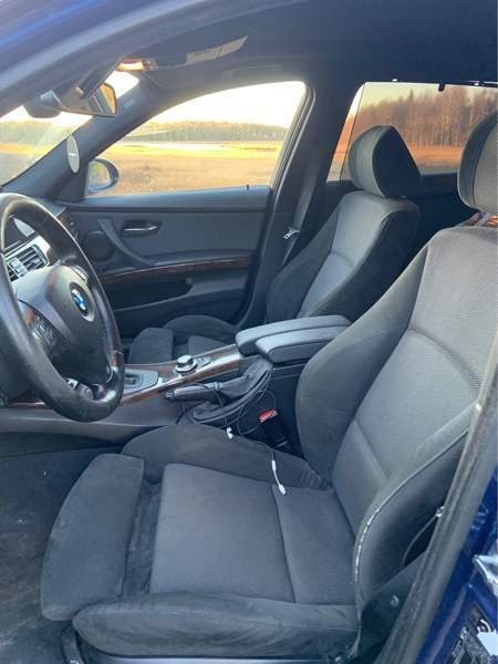 BMW 330 Posio - valokuva 8