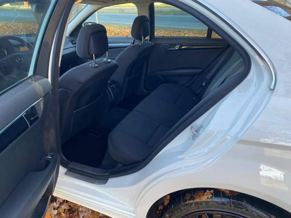 Mercedes-Benz C Вааса - изображение 8