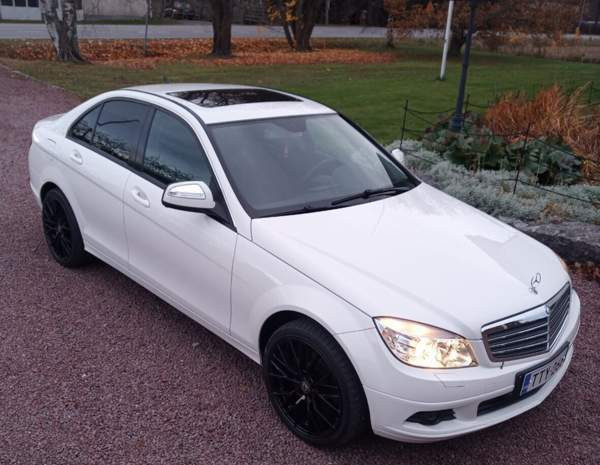 Mercedes-Benz C Вааса - изображение 1