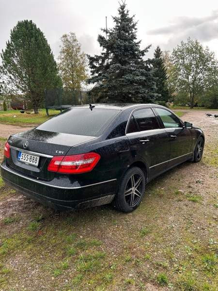 Mercedes-Benz E Orimattila - valokuva 3