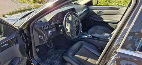 Mercedes-Benz E Лемпяаля