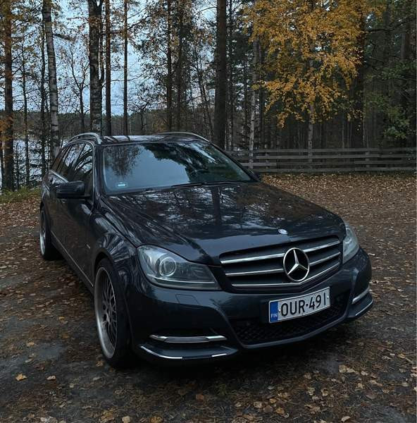Mercedes-Benz C Tampere - valokuva 1