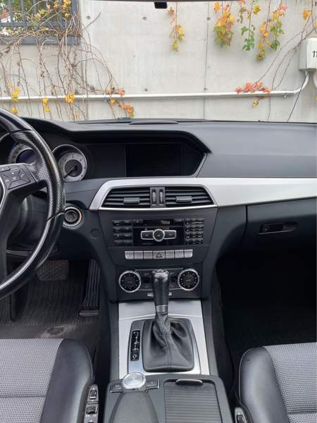 Mercedes-Benz C Tampere - valokuva 6