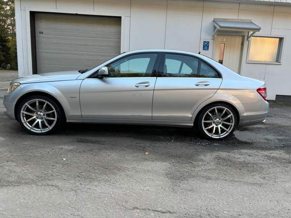 Mercedes-Benz C Sredneuralsk - photo 1