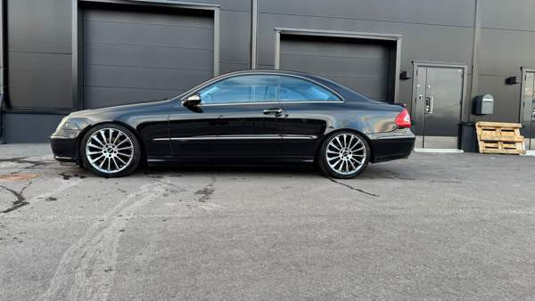Mercedes-Benz CLK Vaasa - valokuva 2
