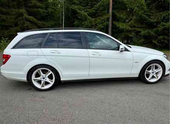 Mercedes-Benz C Alavus