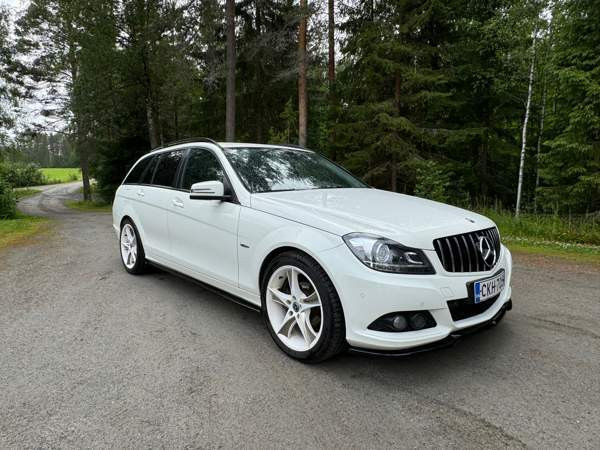 Mercedes-Benz C Alavus - photo 4