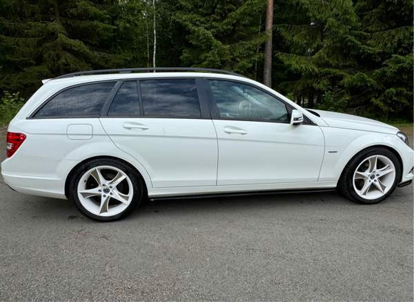 Mercedes-Benz C Alavus - photo 5