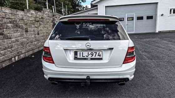 Mercedes-Benz C Uusikaarlepyy