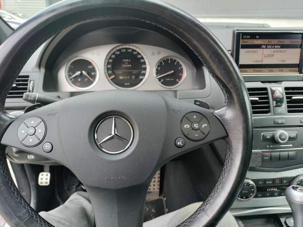 Mercedes-Benz C Turtkul - valokuva 2