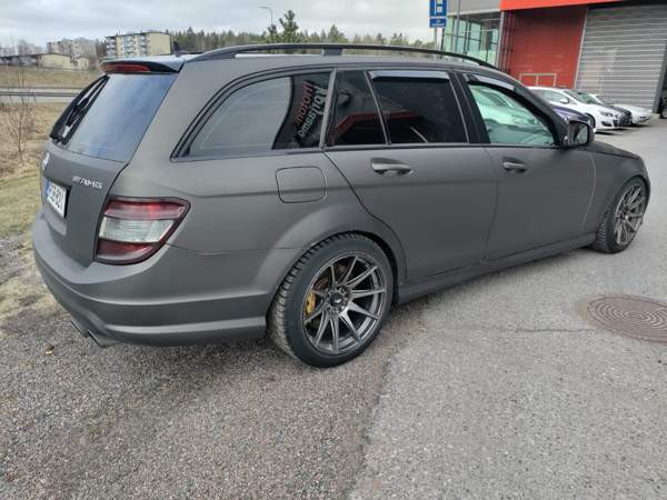 Mercedes-Benz C Turtkul - valokuva 1