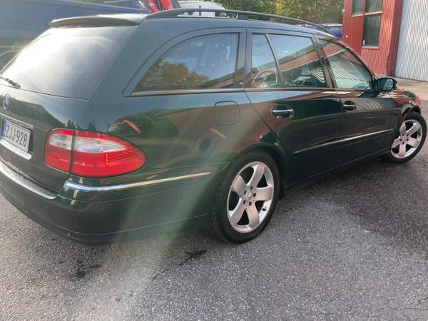 Mercedes-Benz E Vantaa - valokuva 3