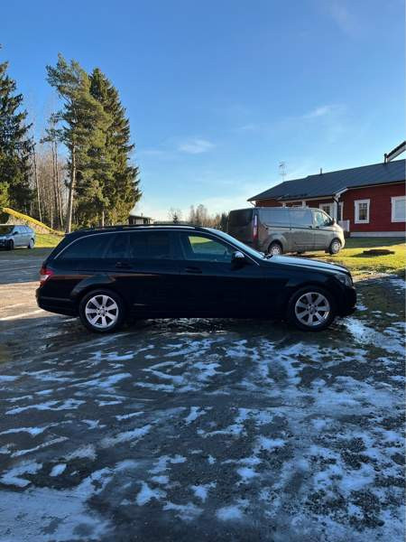 Mercedes-Benz C Ylihärmä – foto 4