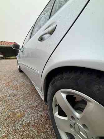 Mercedes-Benz E Vahto