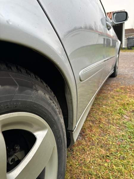 Mercedes-Benz E Vahto - valokuva 5