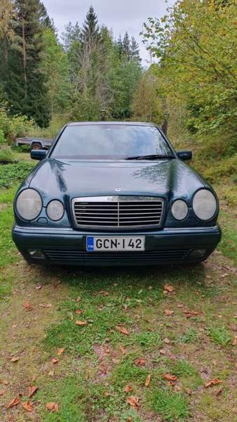 Mercedes-Benz E Helsinki - изображение 1