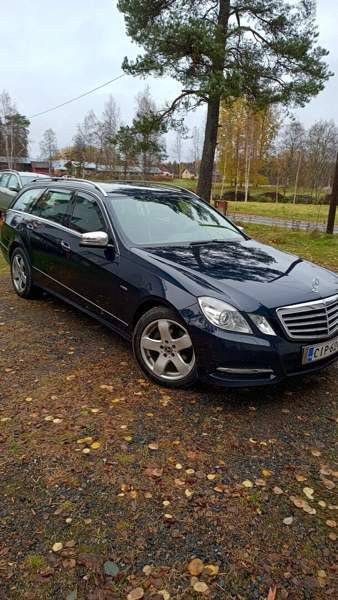 Mercedes-Benz E Utajärvi - valokuva 1